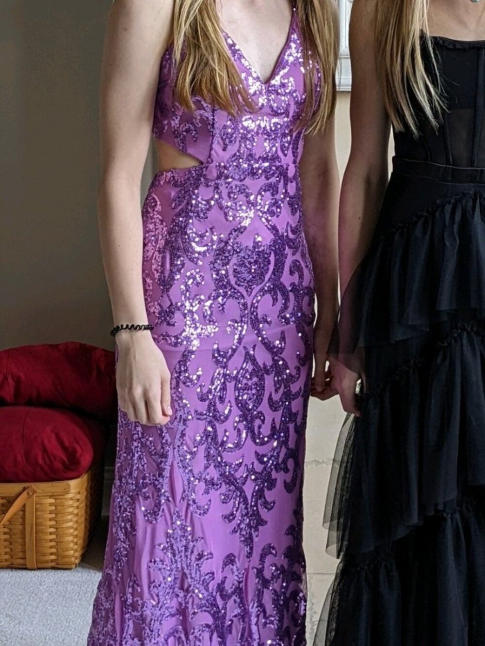 Windsor Lilac Sequin Evening Dress - Size - Small